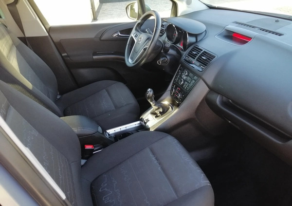 Opel Meriva cena 24900 przebieg: 166000, rok produkcji 2011 z Łask małe 781